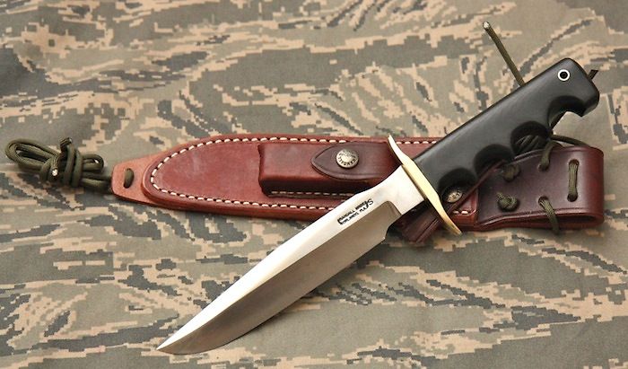Neck Knives and its cover