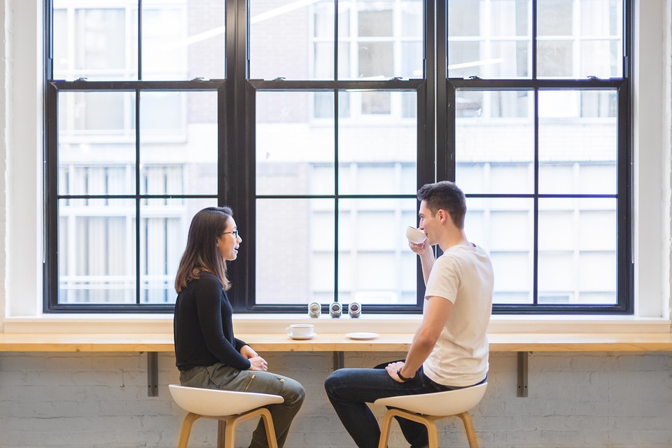 couple on cafe